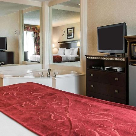 Comfort Suites Canton - Detroit Exteriör bild