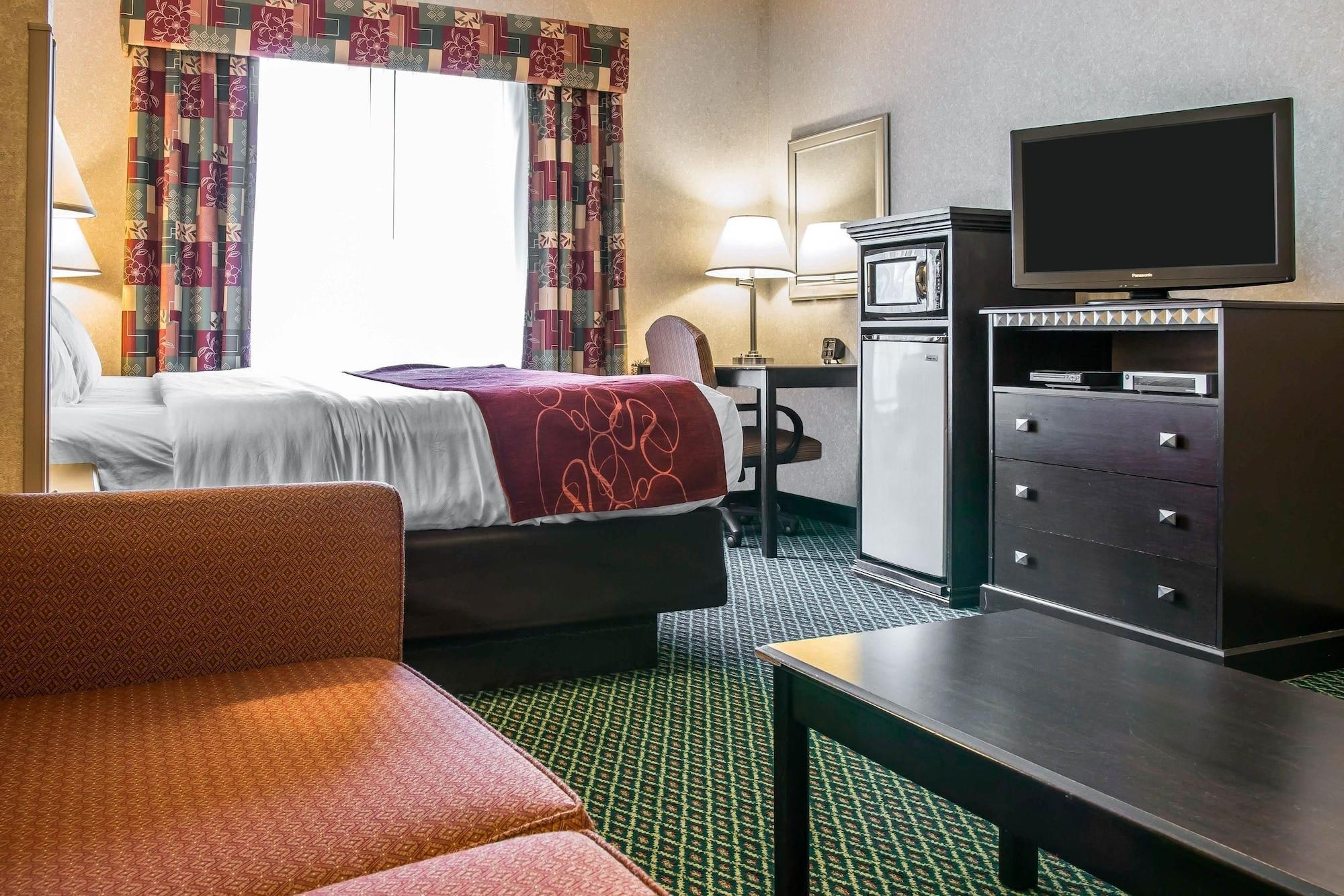 Comfort Suites Canton - Detroit Exteriör bild